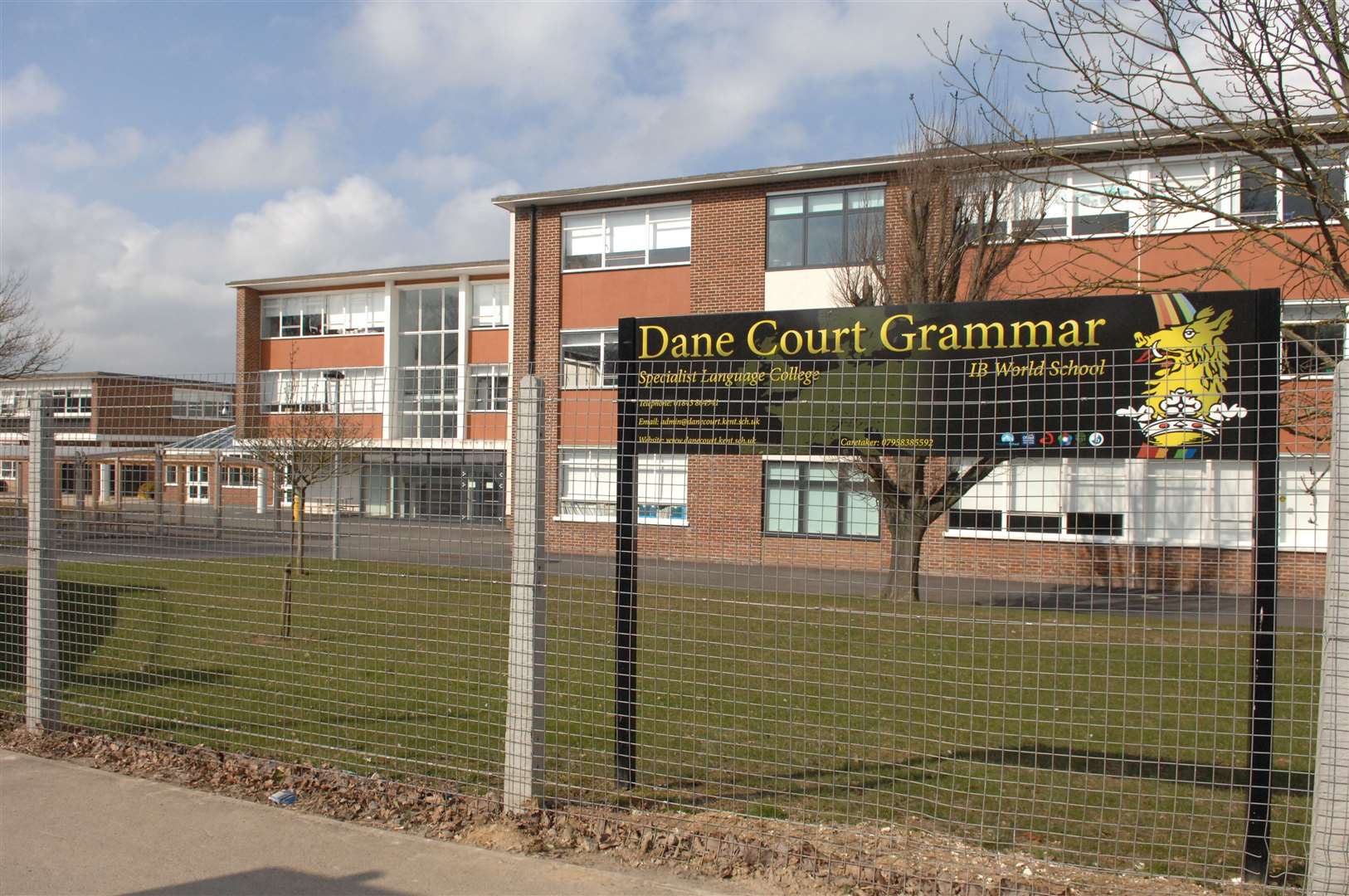 Dane Court Grammar School