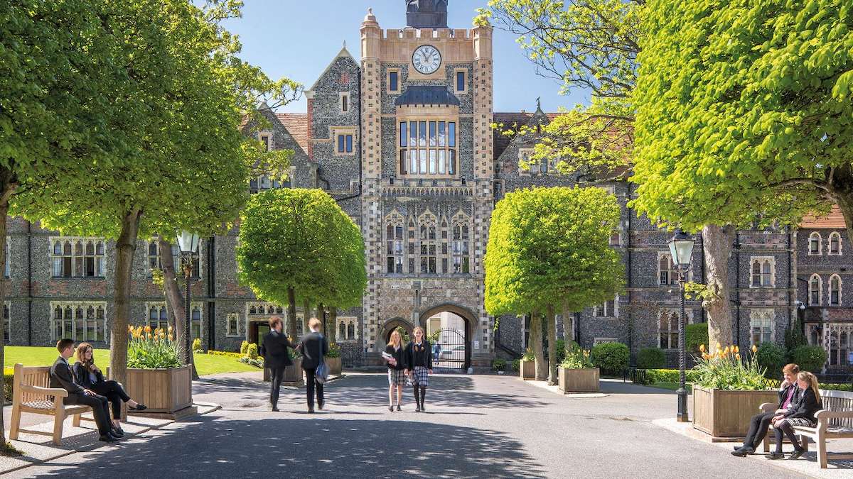 Top 10 Private Schools In England Atom Learning